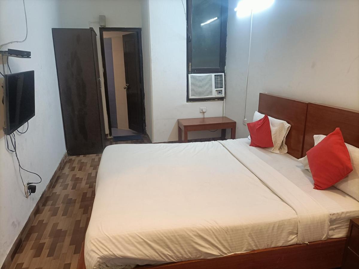 Hotel Star Light Új-Delhi Kültér fotó