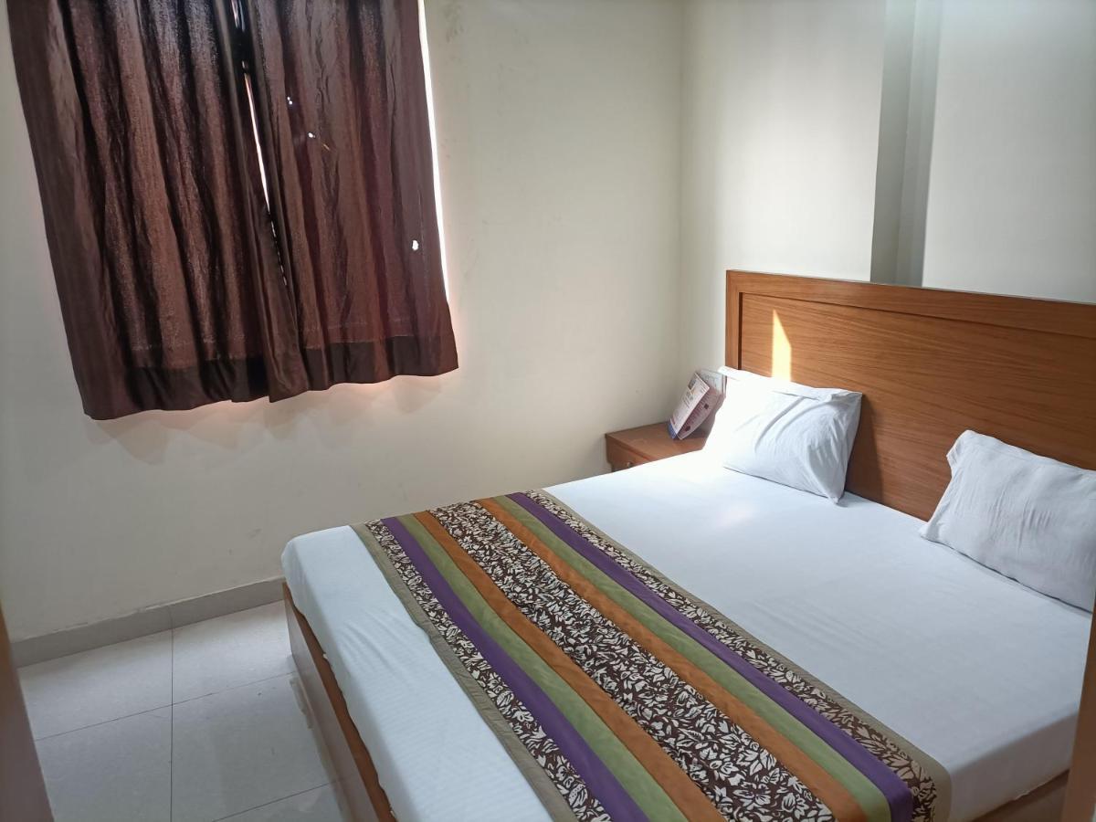 Hotel Star Light Új-Delhi Kültér fotó